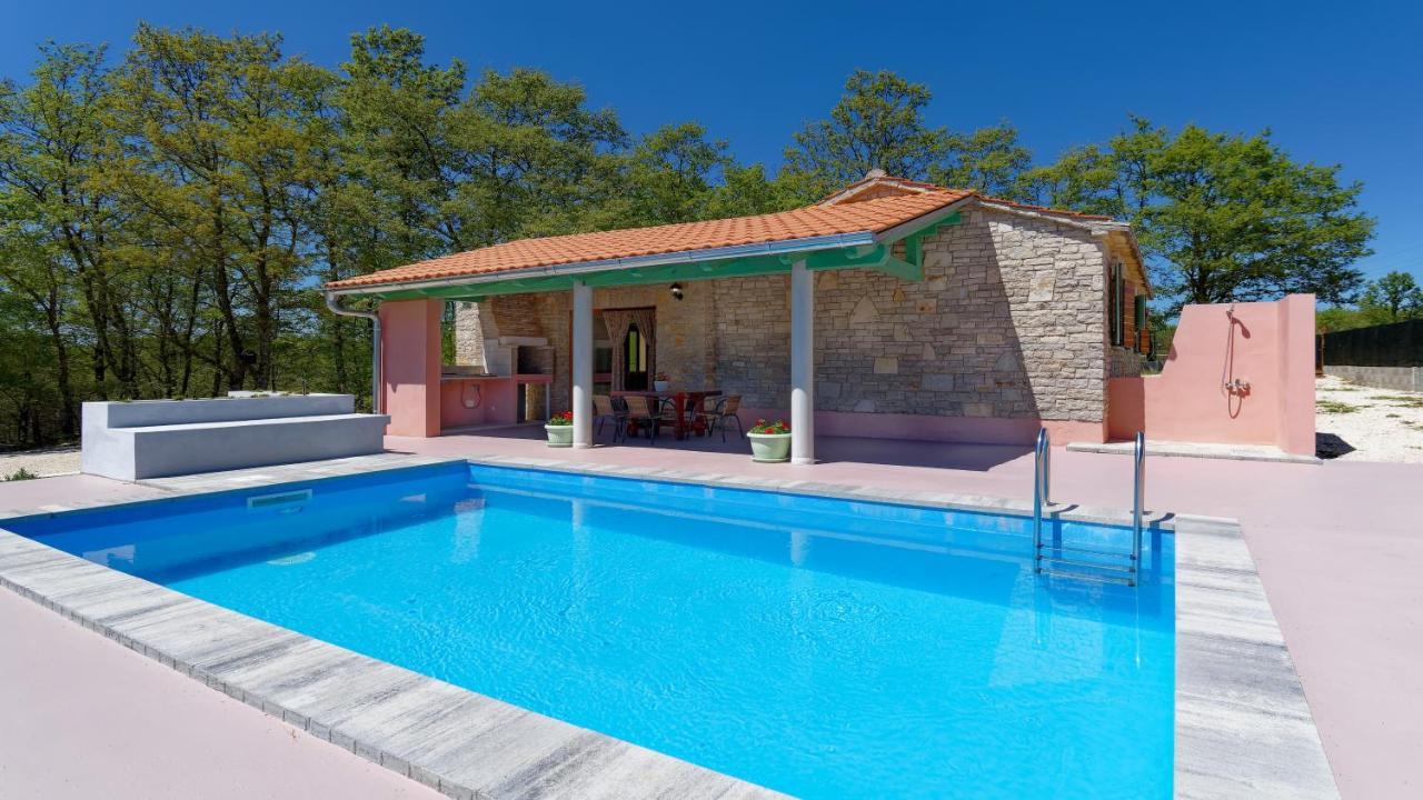 Holiday Home Gimino By Rent Istria Žminj Extérieur photo