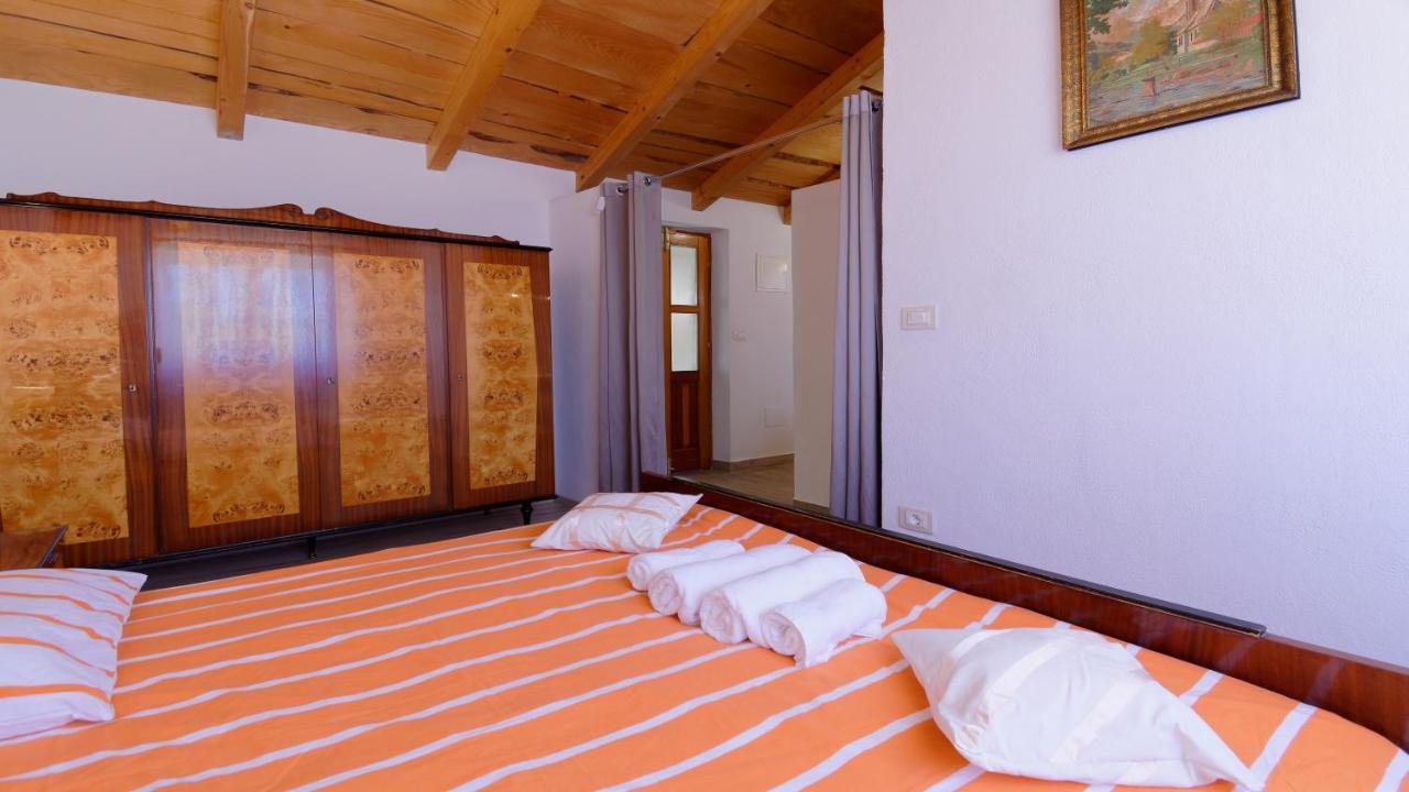 Holiday Home Gimino By Rent Istria Žminj Extérieur photo