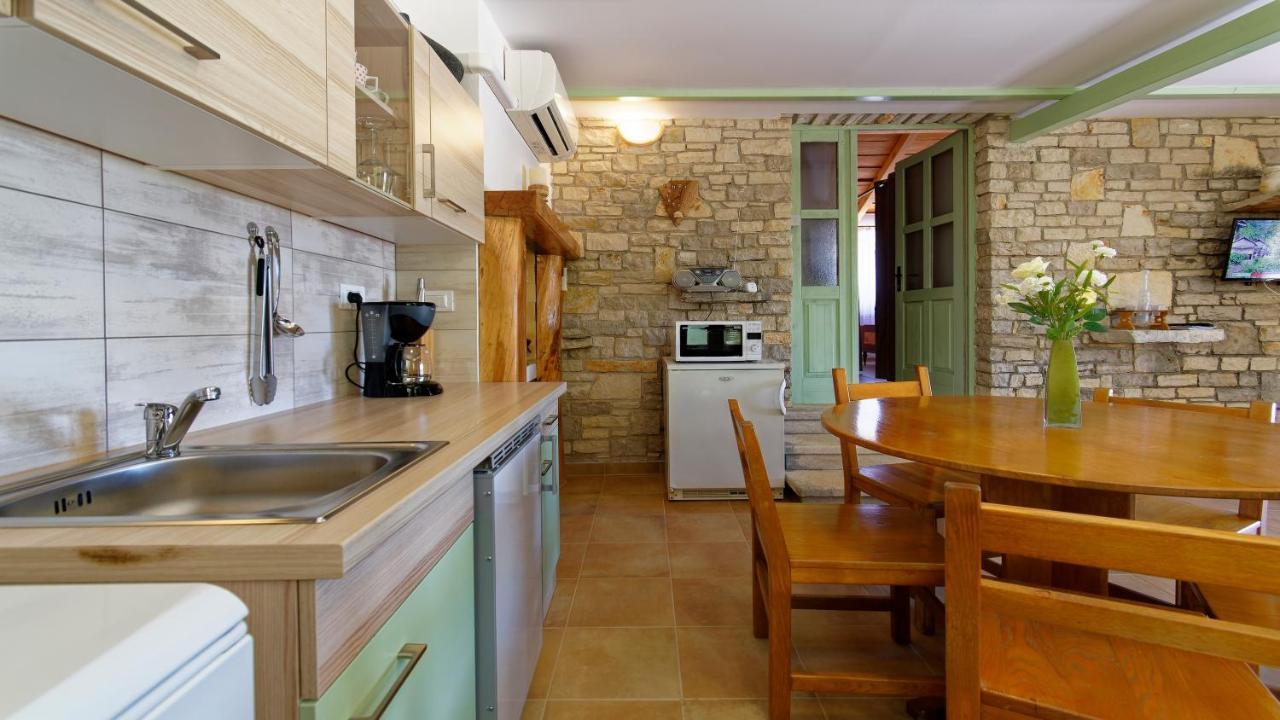 Holiday Home Gimino By Rent Istria Žminj Extérieur photo