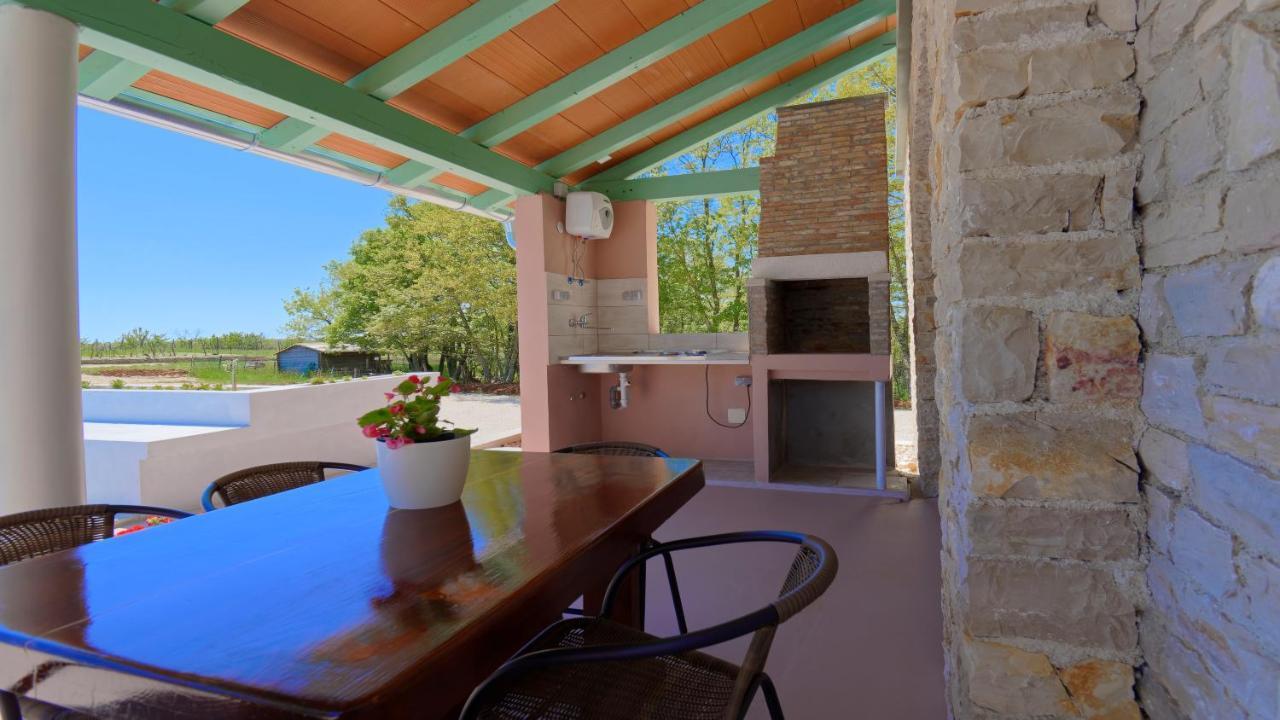 Holiday Home Gimino By Rent Istria Žminj Extérieur photo