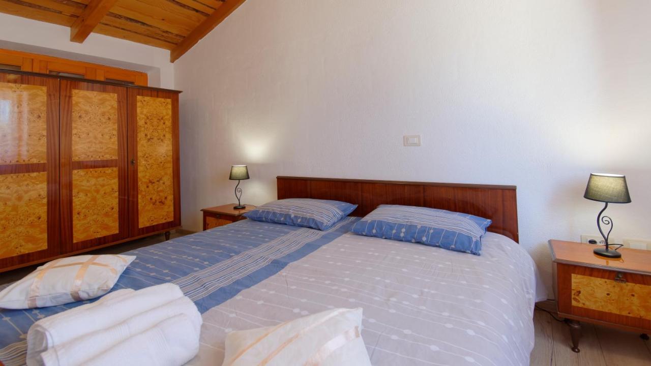 Holiday Home Gimino By Rent Istria Žminj Extérieur photo